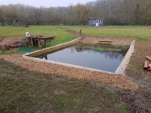 TAP FARM - Effingham, Surrey